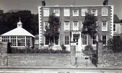 Old-Hastings-House-1955